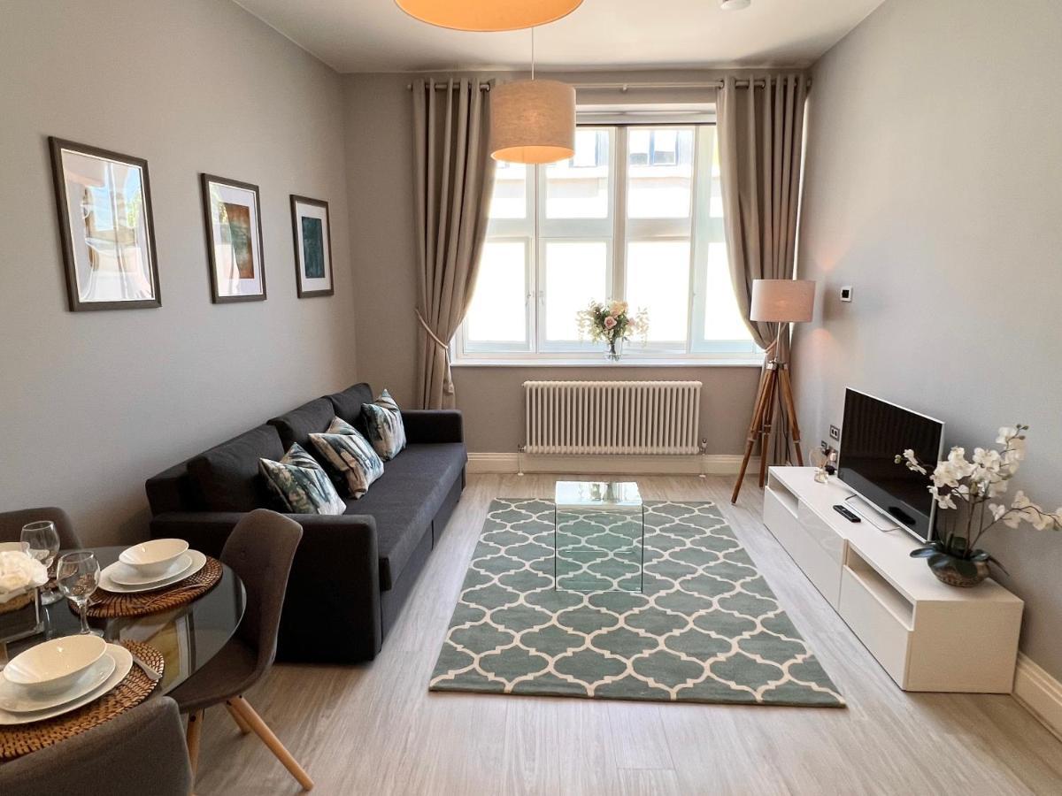 Urban Living'S - Windsor Castle Luxury Apartments Εξωτερικό φωτογραφία