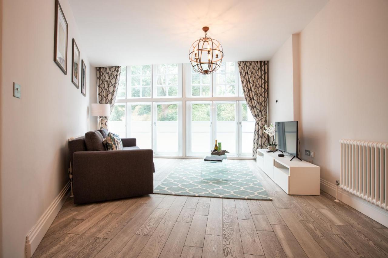 Urban Living'S - Windsor Castle Luxury Apartments Εξωτερικό φωτογραφία