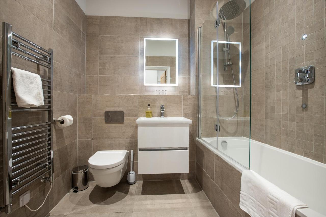 Urban Living'S - Windsor Castle Luxury Apartments Εξωτερικό φωτογραφία
