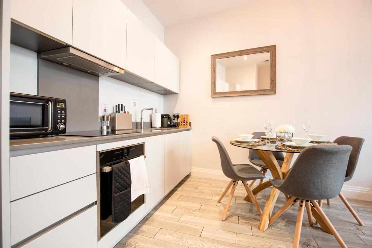 Urban Living'S - Windsor Castle Luxury Apartments Εξωτερικό φωτογραφία