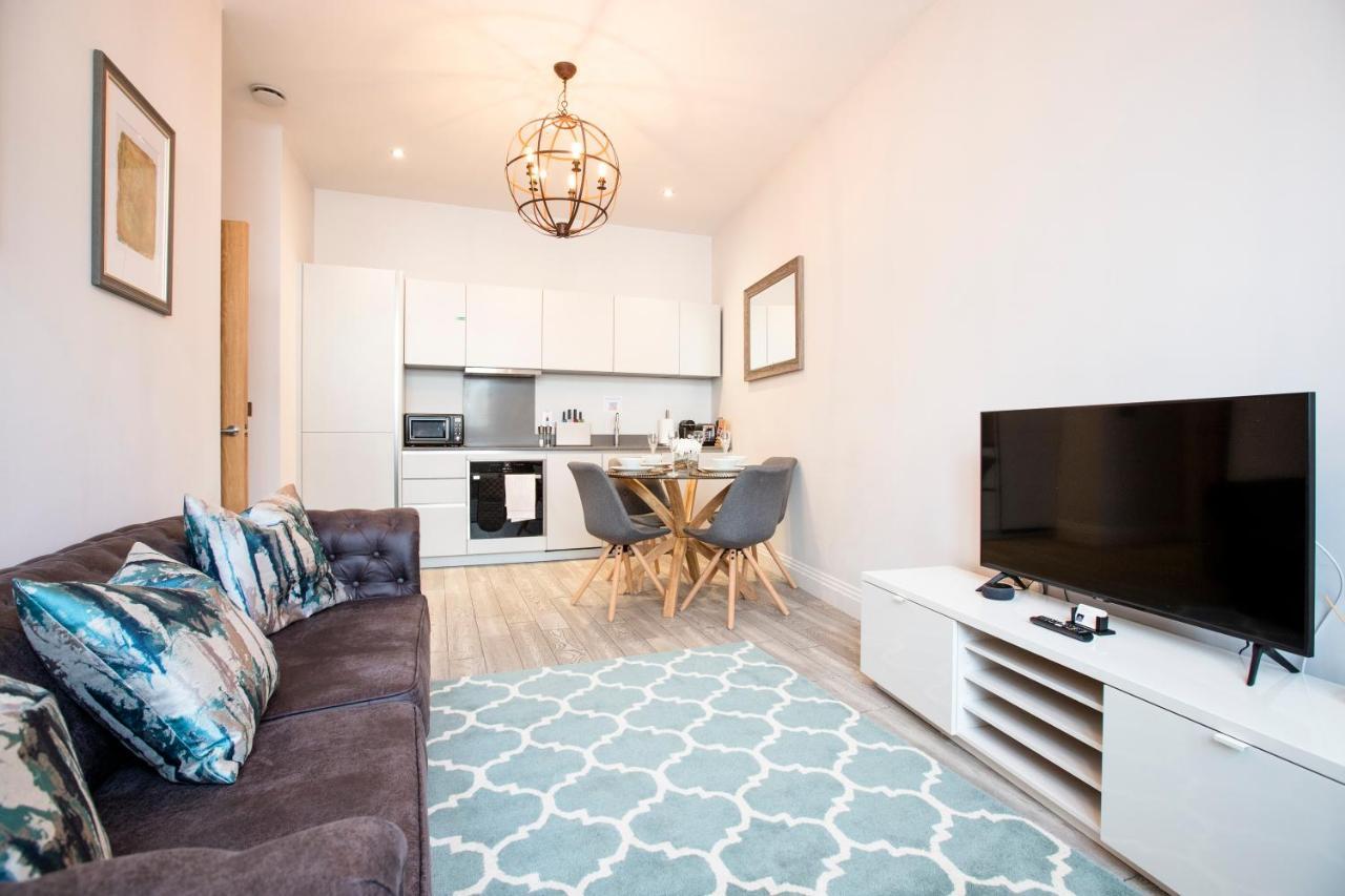 Urban Living'S - Windsor Castle Luxury Apartments Εξωτερικό φωτογραφία